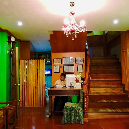 Tinhat Halal حلال Certified Boutique Hotel And Restaurant Davao City Eksteriør bilde