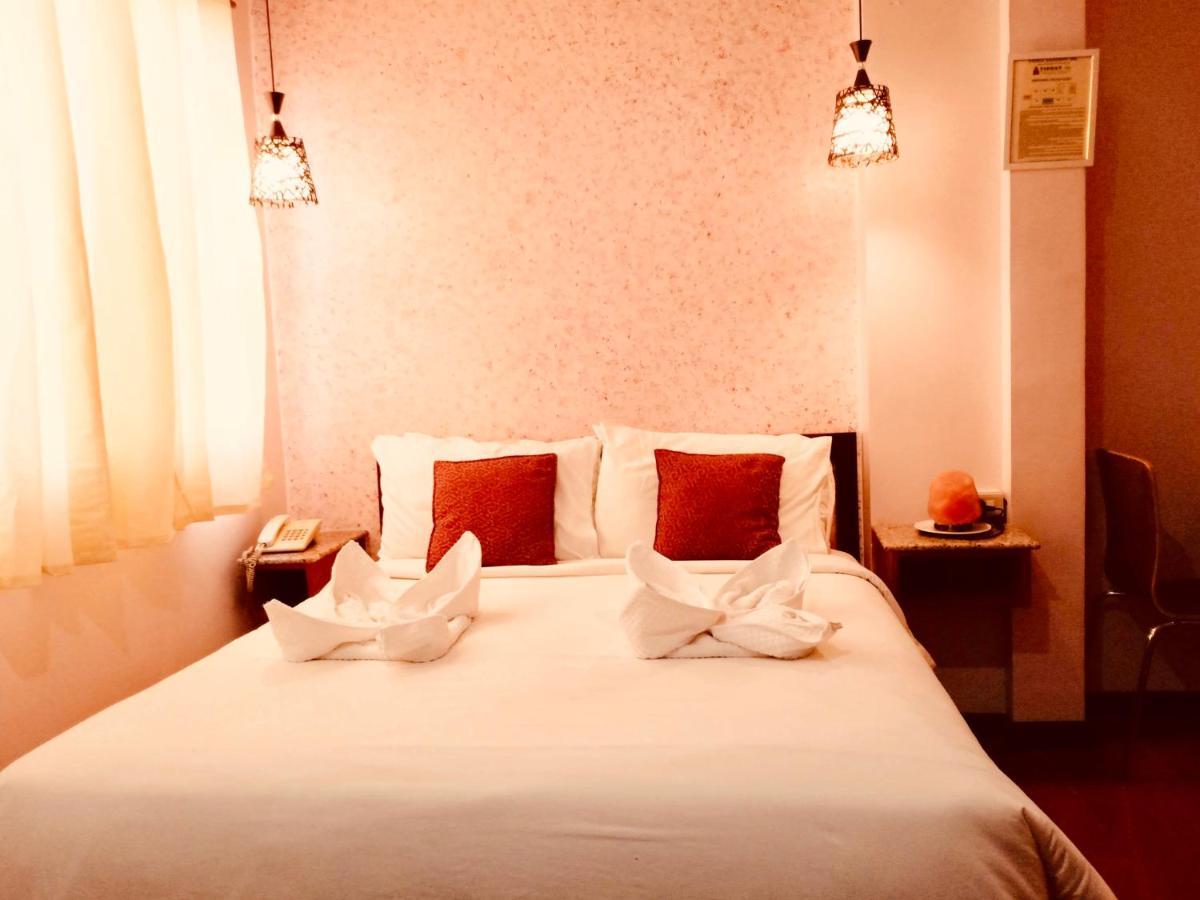 Tinhat Halal حلال Certified Boutique Hotel And Restaurant Davao City Eksteriør bilde